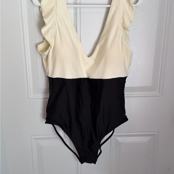 Summersalt 14 Ruffle Backflip One Piece Black  & Off White Swimsuit - Picture 4 of 5